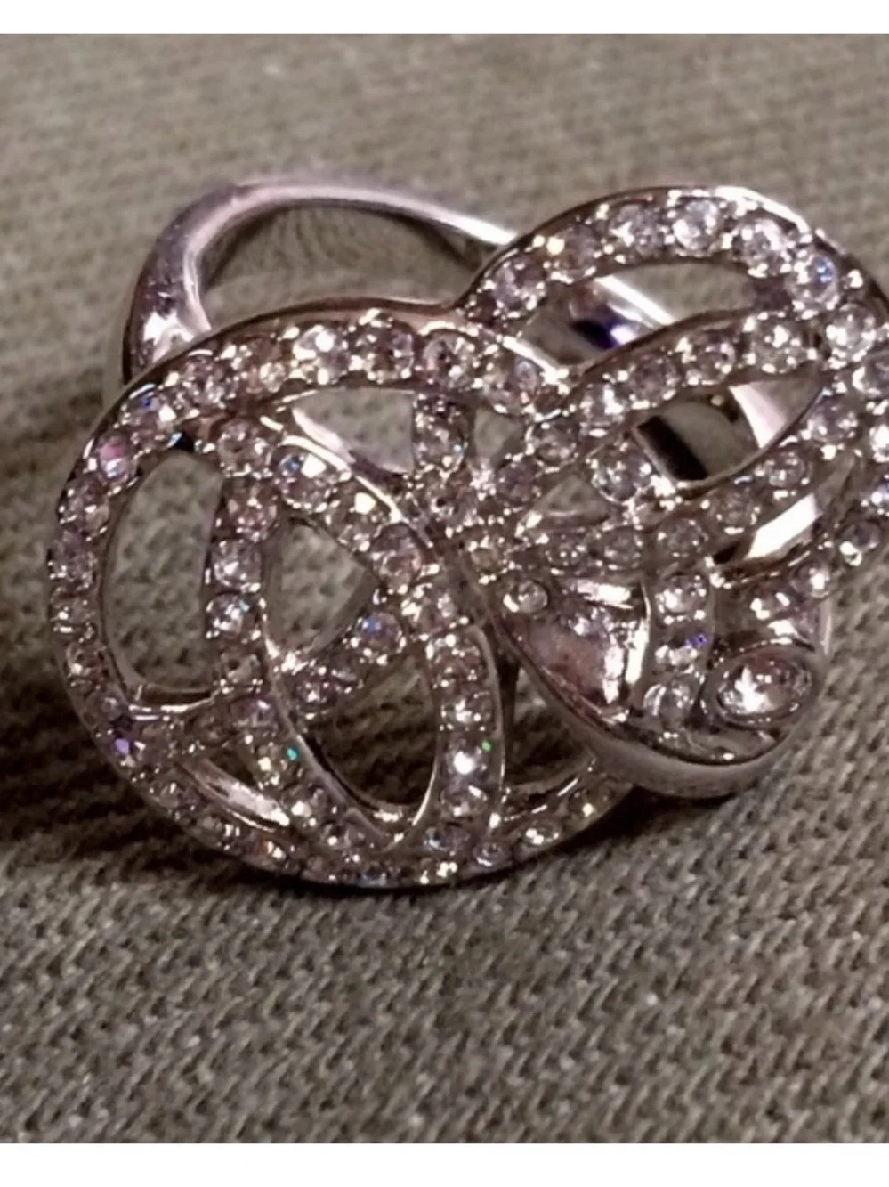 Elegant Swarovski’s Silver-Tone Crystal Statement Ring - White